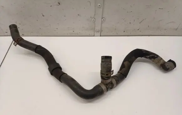 Mercedes-Benz E W212 Engine coolant pipe/hose