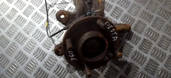 Ford Fiesta Front wheel hub