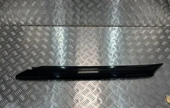 Nissan X-Trail T33 Windshield trim PU12730