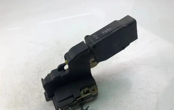Volvo S40, V40 Coupe door lock (next to the handle) 