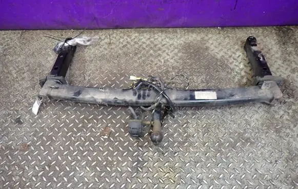 Audi A4 S4 B6 8E 8H Tow bar 10733936