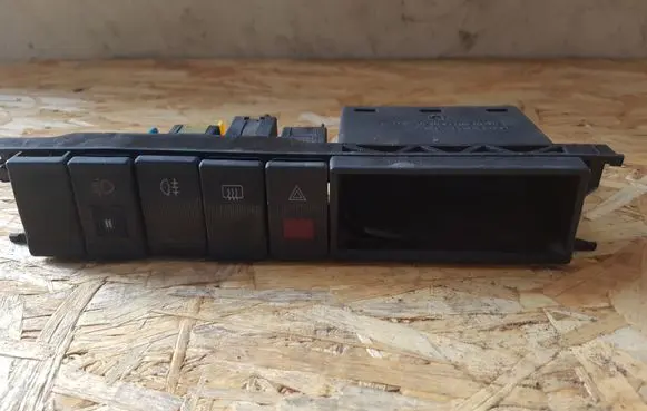 Audi A6 S6 C4 4A A set of switches 4A0941561A