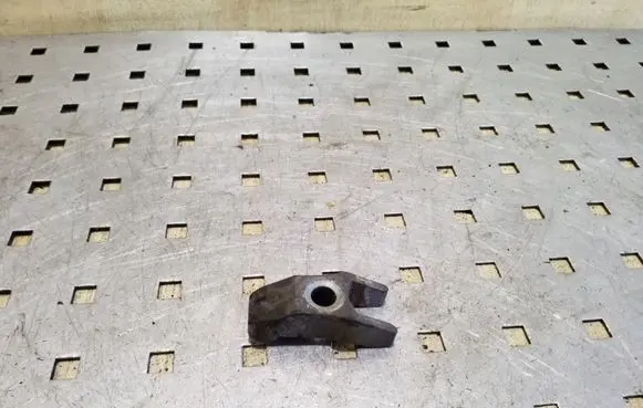 Volkswagen Transporter - Caravelle T4 Fuel Injector clamp holder