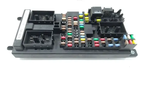 Land Rover Evoque I Fuse box set 528251F04