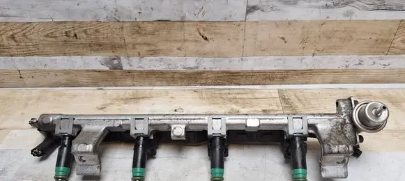 Fuel injectors set