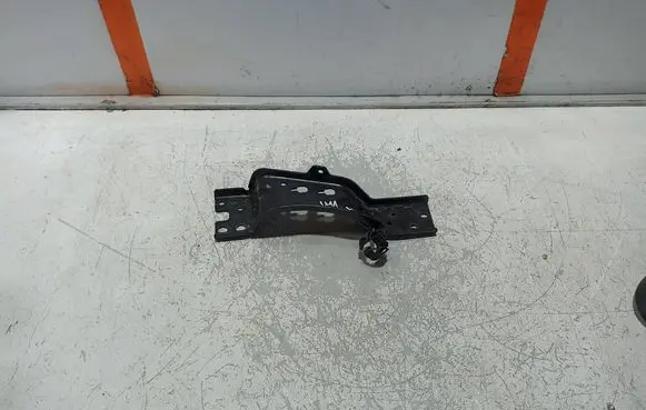 BMW X1 U11 Side radiator support slam panel 8737259