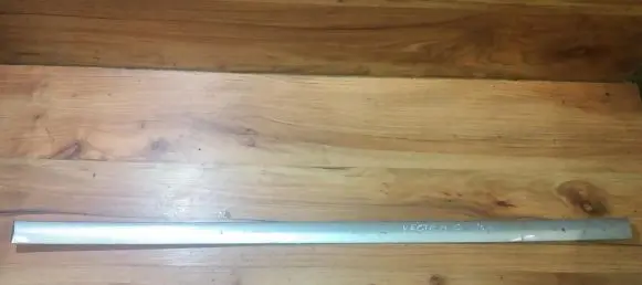 Front door trim (molding)
