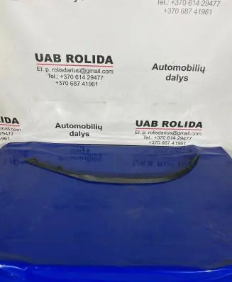 Front bumper lip
