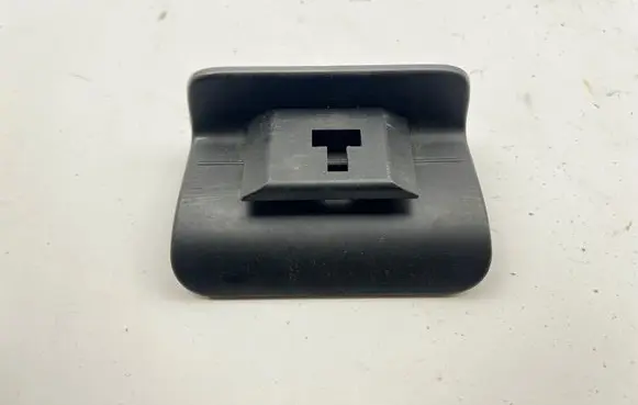 Mercedes-Benz E W212 Seat back rest lock catch A2128100182 8972010907