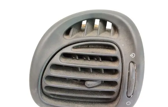 Citroen Xsara Picasso Dashboard side air vent grill/cover trim 9631280177