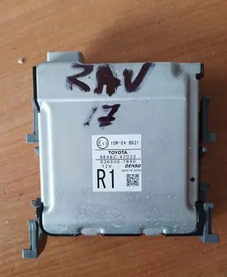 Toyota RAV 4 (XA40) Windshield/windscreen camera 8646C42020