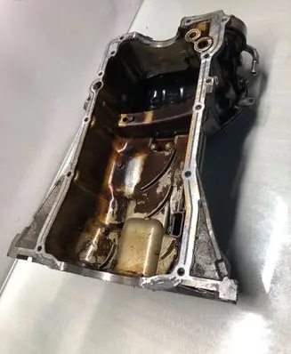 Nissan Quest Oil sump 