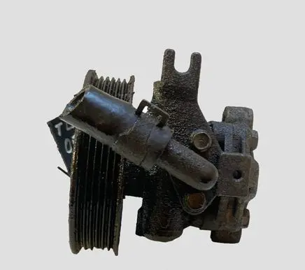 Hyundai Tucson JM Power steering pump 571002E200 5716F421