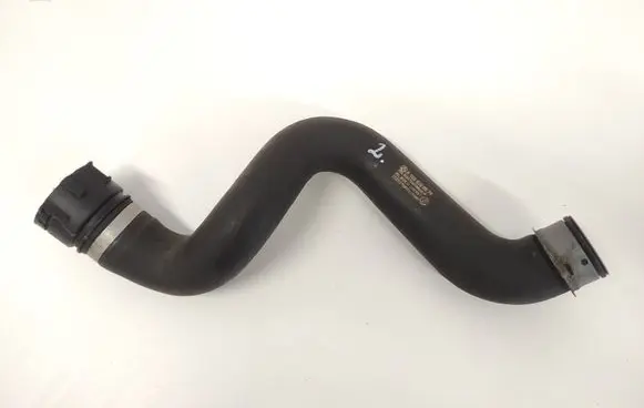 Mercedes-Benz GLE AMG (W166 - C292) Engine coolant pipe/hose A1665000575