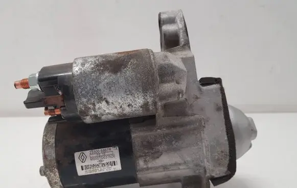 Nissan Qashqai Starter motor 233006867R