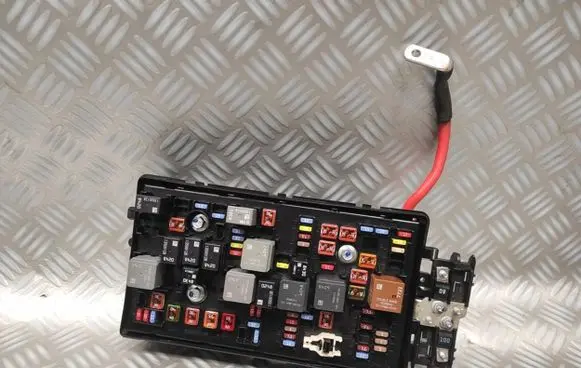 Opel Insignia A Fuse box set 2293357003
