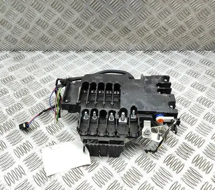 Mercedes-Benz Sprinter W907 W910 Current control relay A9105402536