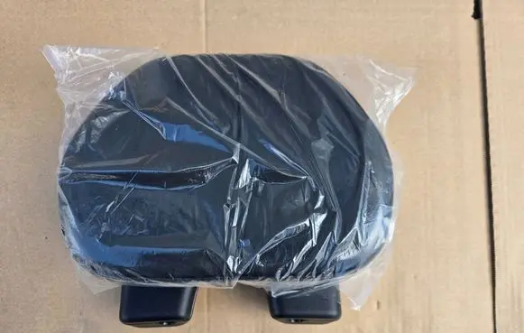 Volvo XC90 Front seat headrest 39824666 181101