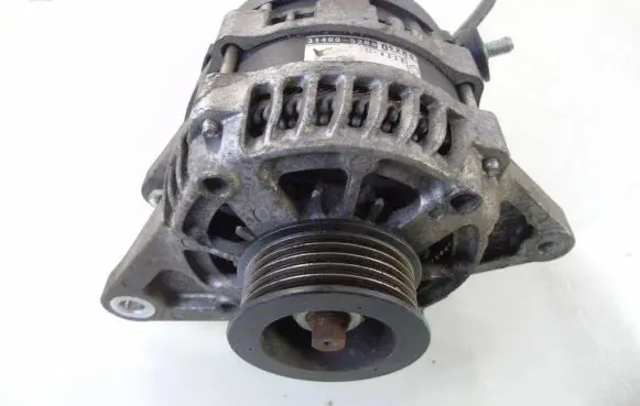 Suzuki Swift III Generator/alternator 31400-52R0