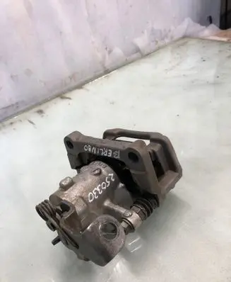 Citroen Berlingo Rear brake caliper 9819337780