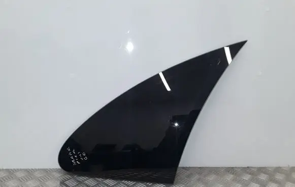 Citroen Xsara Picasso Rear side window 43R000015 DOT211M89AS2