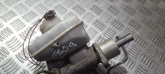Opel Vectra B Master brake cylinder