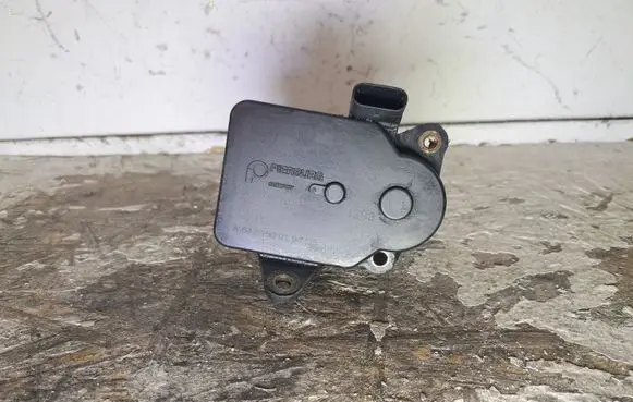 Jeep Grand Cherokee (WK) Intake manifold valve actuator/motor A6421500194 70019704B5T039