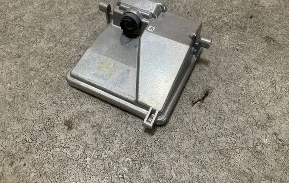 Windshield/windscreen camera