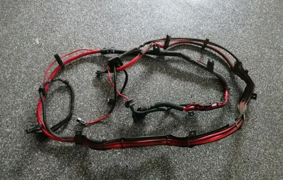 BMW X5 E70 Positive cable (battery) 10299011 10304410