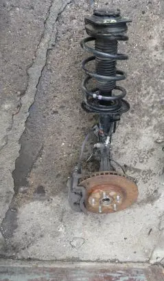 Nissan Qashqai Front wheel hub spindle knuckle