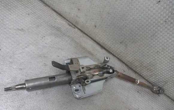Mitsubishi Lancer VIII Steering wheel axle set 