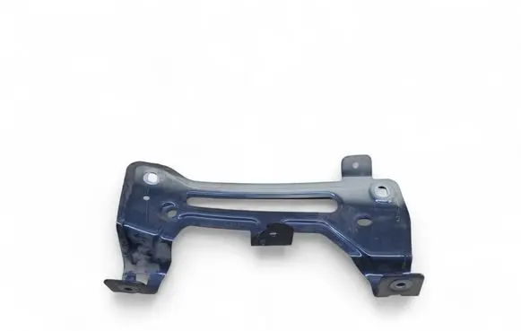 Porsche Cayenne (9Y0 9Y3) Fender mounting bracket 9Y0821431
