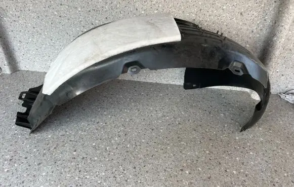 Volkswagen Golf VII Front wheel arch liner splash guards 5G0805978