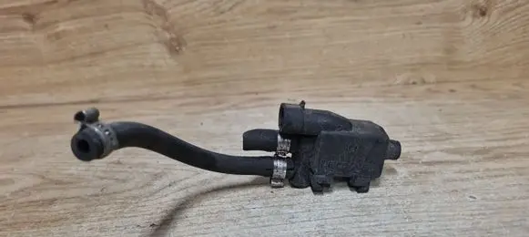 Volvo S40, V40 Vacuum valve 3187P2