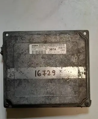 Ford Fiesta Engine control unit/module 4S6112A650NA S120977013A