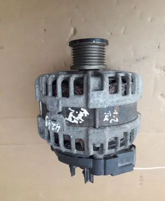 Renault Kadjar Generator/alternator 231004BE0B 231004BE0BF