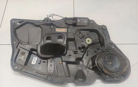 Mazda 6 Sliding door window regulator with motor