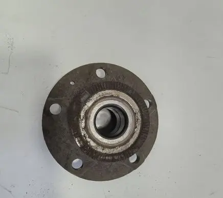 Seat Leon (5F) Rear wheel hub