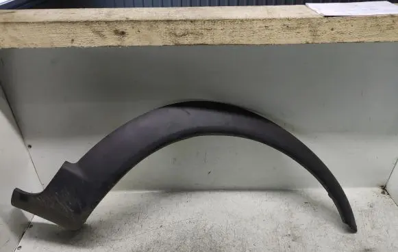 Volvo XC70 Fender trim (molding) 09190878