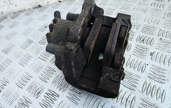 Front brake caliper