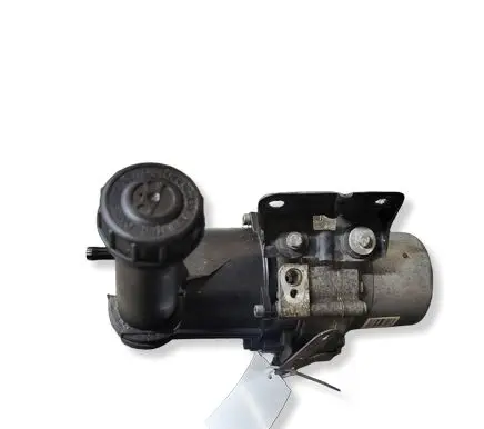 Peugeot 3008 I Power steering pump 9670608380 V2900423