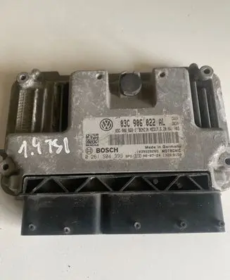 Volkswagen Scirocco Engine control unit/module 03C906022AL 03C906022J 0261S04399