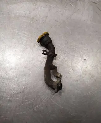Subaru Forester SG Oil fill pipe 