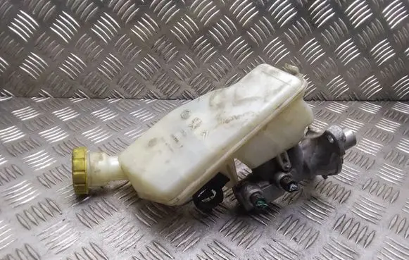 Peugeot 207 Master brake cylinder 32067093
