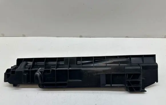BMW 3 E90 E91 Radiator mount bracket 17107547455 149095402