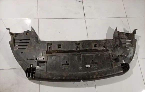 Citroen C4 Grand Picasso Engine splash shield/under tray 