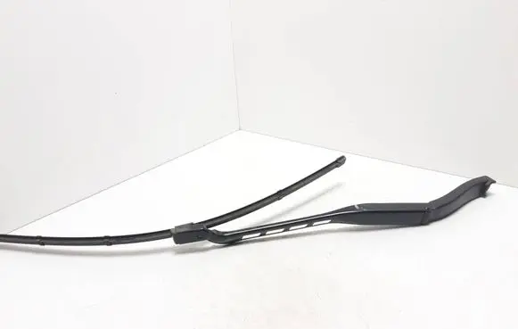 Mercedes-Benz ML W166 Front wiper blade arm 24028055 13A04130
