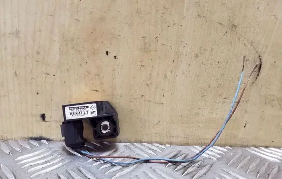 Renault Scenic II - Grand scenic II Airbag deployment crash/impact sensor 8200236286C 601298200
