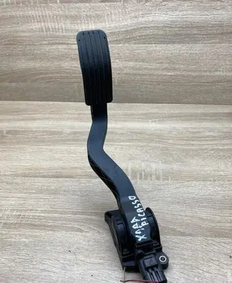 Citroen Xsara Picasso Accelerator throttle pedal 9646702180 0280752251