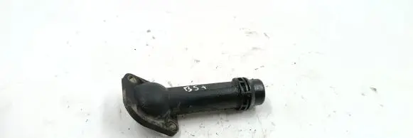 Volkswagen PASSAT B5.5 Engine coolant pipe/hose 06B121121